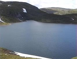 27.6 miles: Målsetevatnet, 900m above sea level